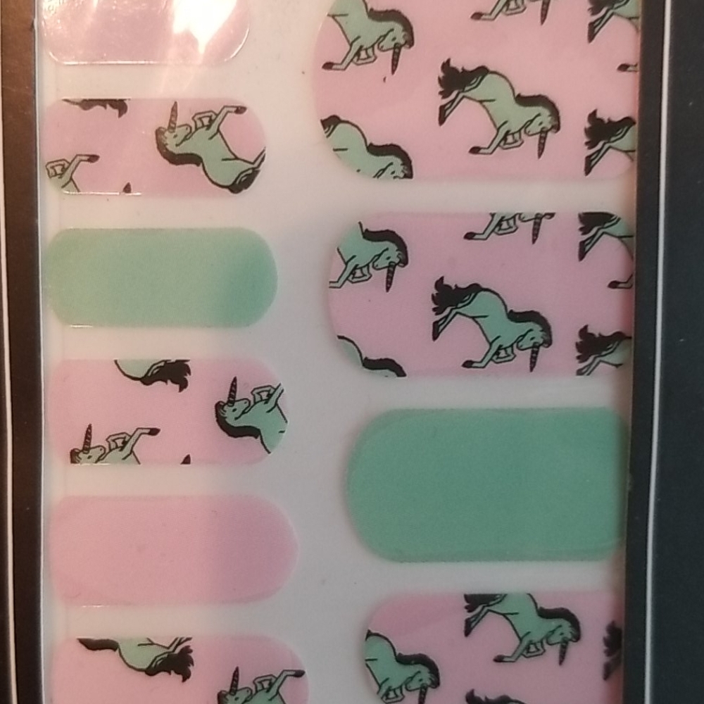 Magical Unicorn press-on pink green nail stickers